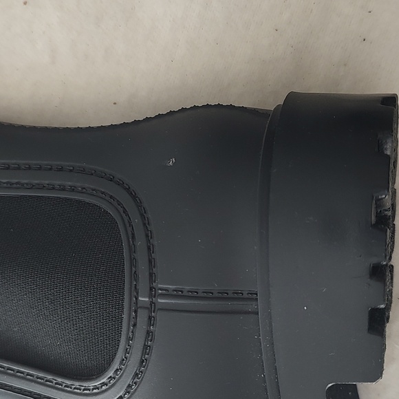 Old Navy ankle rain boots Size 6 - Picture 4 of 6